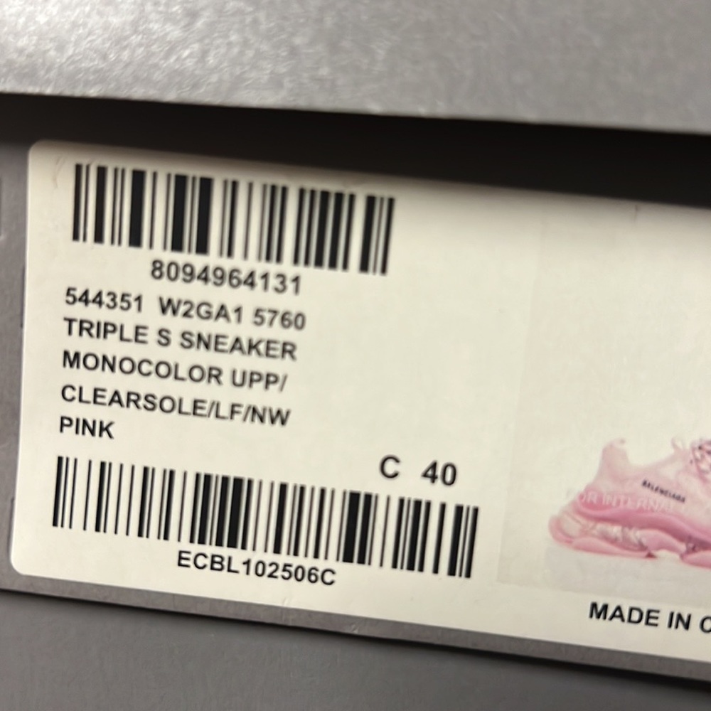 Balenciaga Triple S Sneaker - Picture 4 of 8